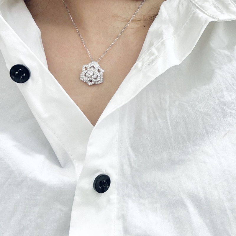 PIAGET